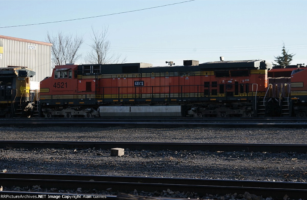 UP SD70M 4521